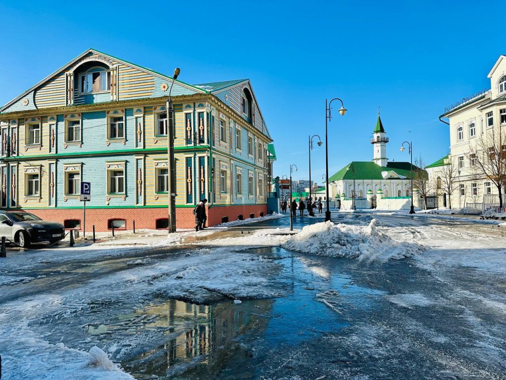 Апартаменты Happy Tatar Leto Студия в Историческом Центре Казани в Казань,  Татарстан. Забронировать Апартаменты Happy Tatar Leto Студия в Историческом  Центре Казани, улица Каюма Насыри, д. 28