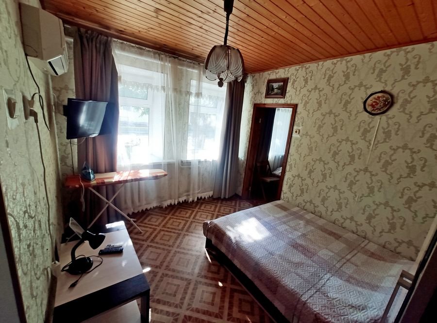 Habitación triple familiar Estándar Guest House on Chernomorskaya Ulitsa