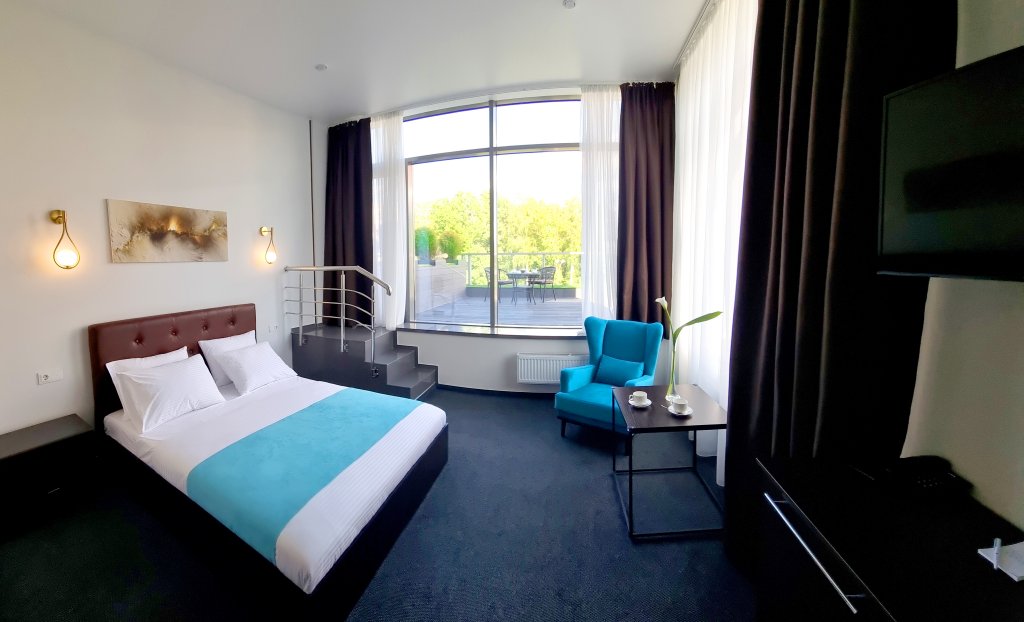Deluxe Doppel Zimmer mit Stadtblick Kristall Hotel