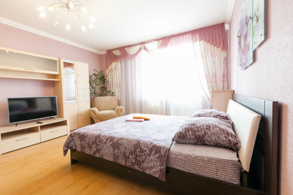 Apartment Papanintsev 111 Apatments