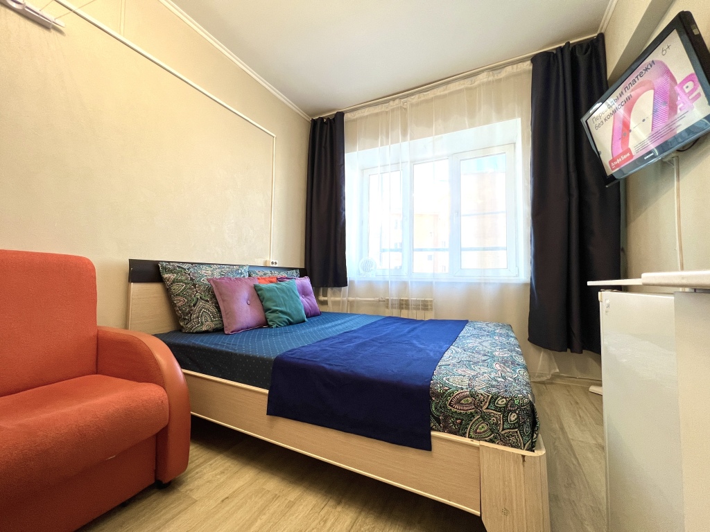 Apartamento Ekonom Studiya Okolo Zhd Vokzala Smolina 81 Flat