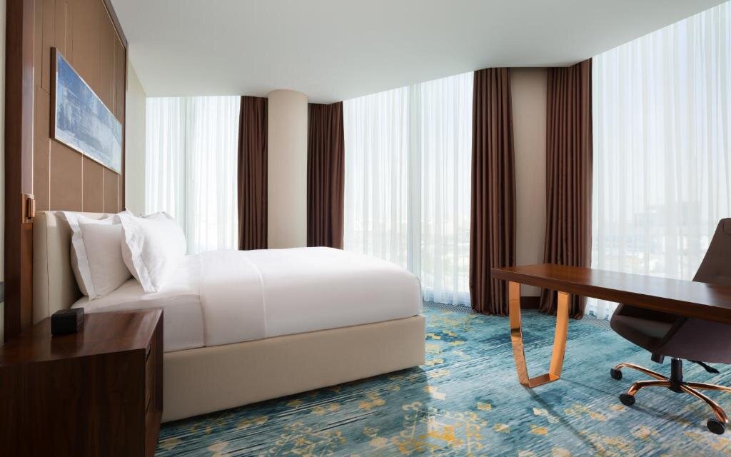 Люкс Expo c 1 комнатой с балконом и с красивым видом из окна Отель Hilton Astana