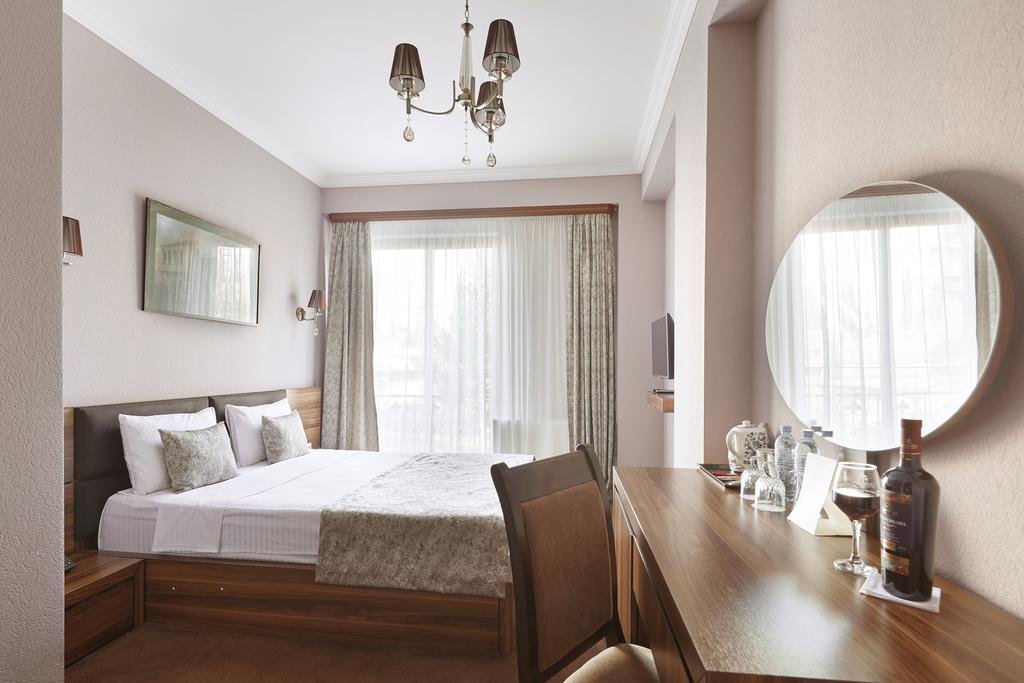 Appartamento doppio 1 camera da letto con vista sulla città Hotel Pushkin