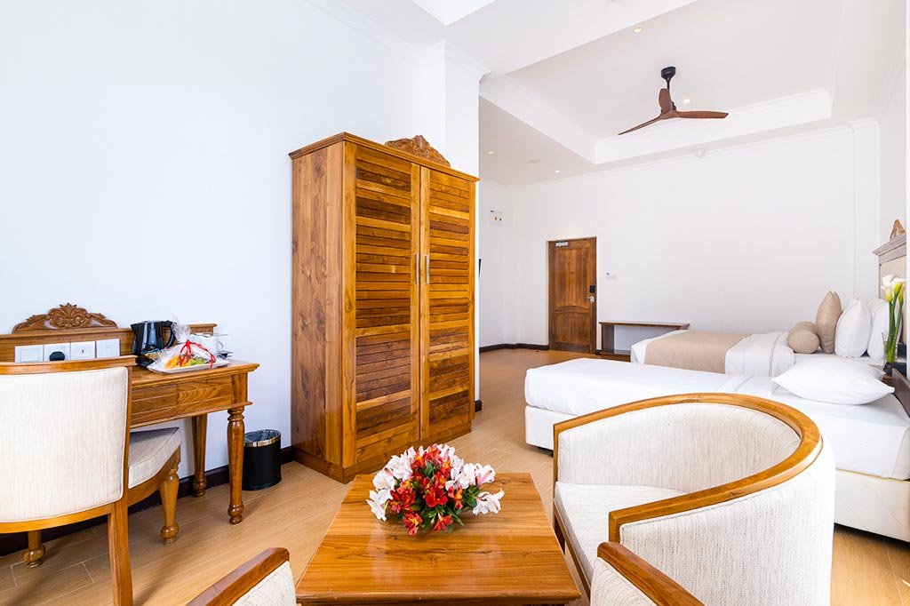 Deluxe room with view Hotel Araliya Red -Nuwara Eliya Hotel
