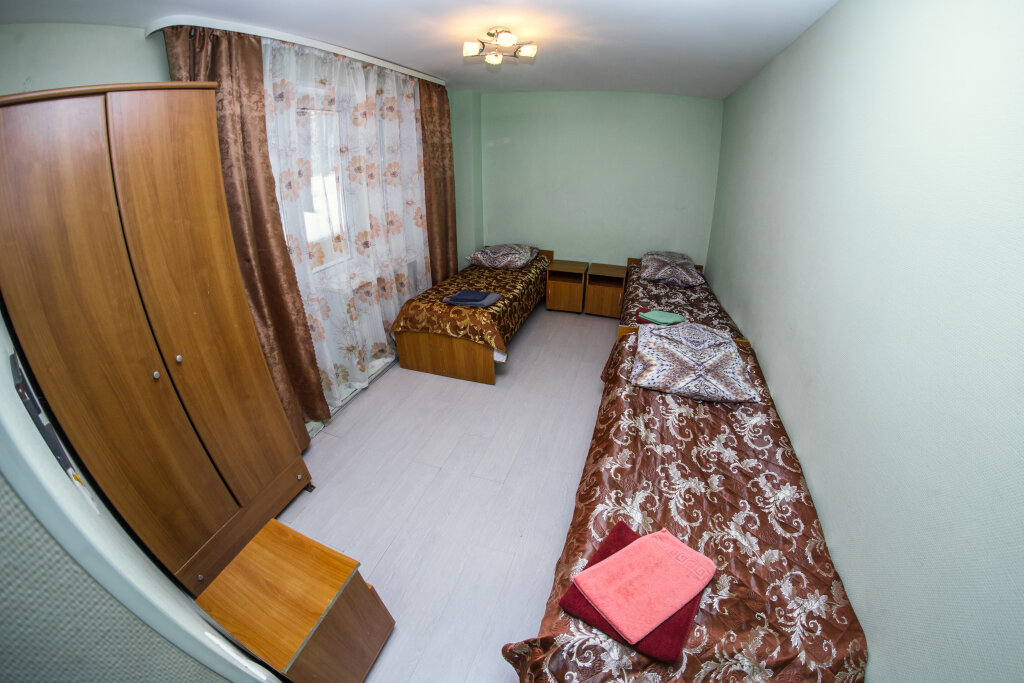 Habitación triple Clásica con vista Baza Otdykha Zvezdny