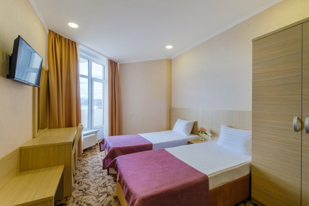 Standard Double room with balcony and with view Hotel Dinastiya*** Hotel