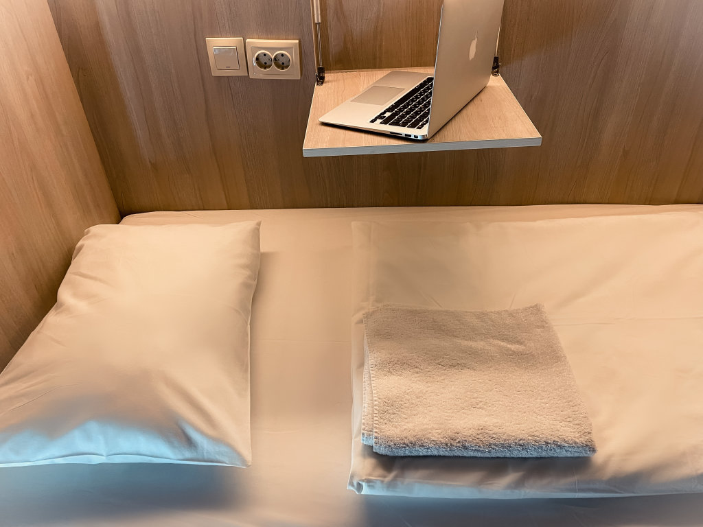 Кровать в общем номере Капсульный Хостел 47 Небо / Hotel Capsule Hostel 47Nebo