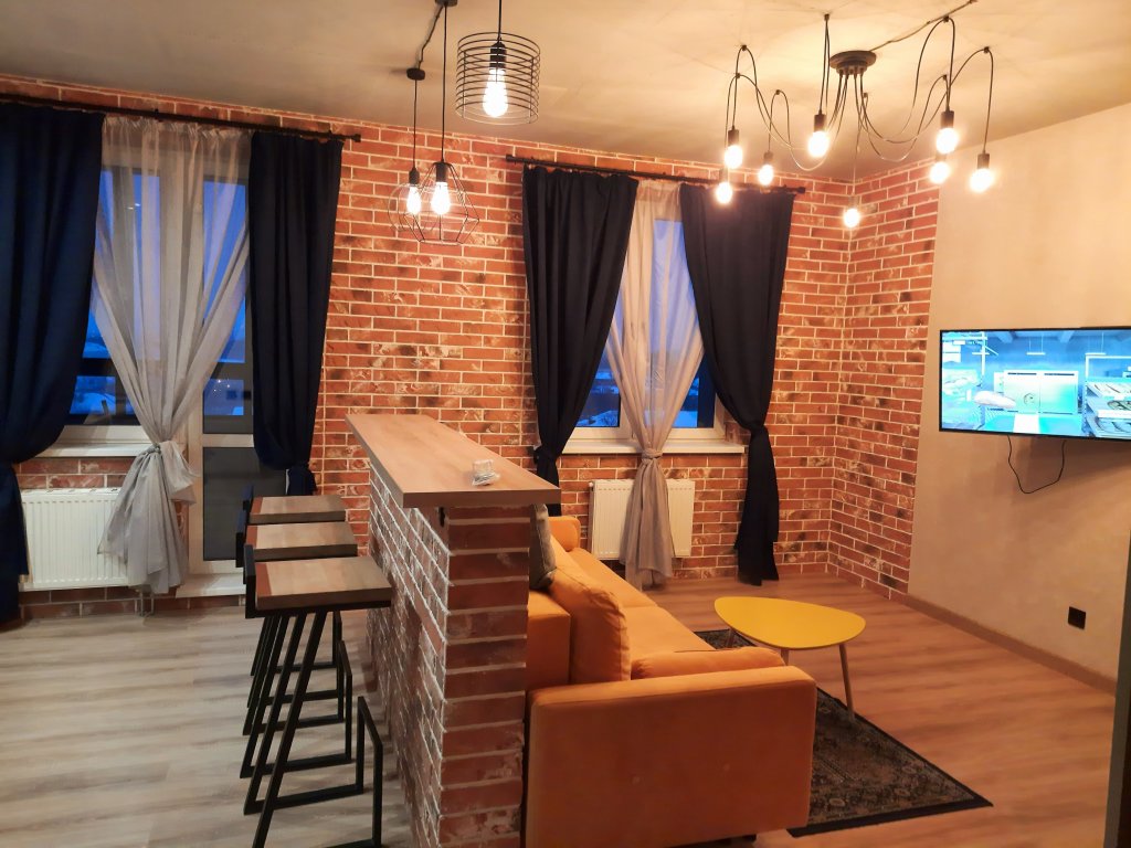 Komfort Zimmer Loft Apartamentyi V Novom Dome Zhk Zhyul Vern Apartments
