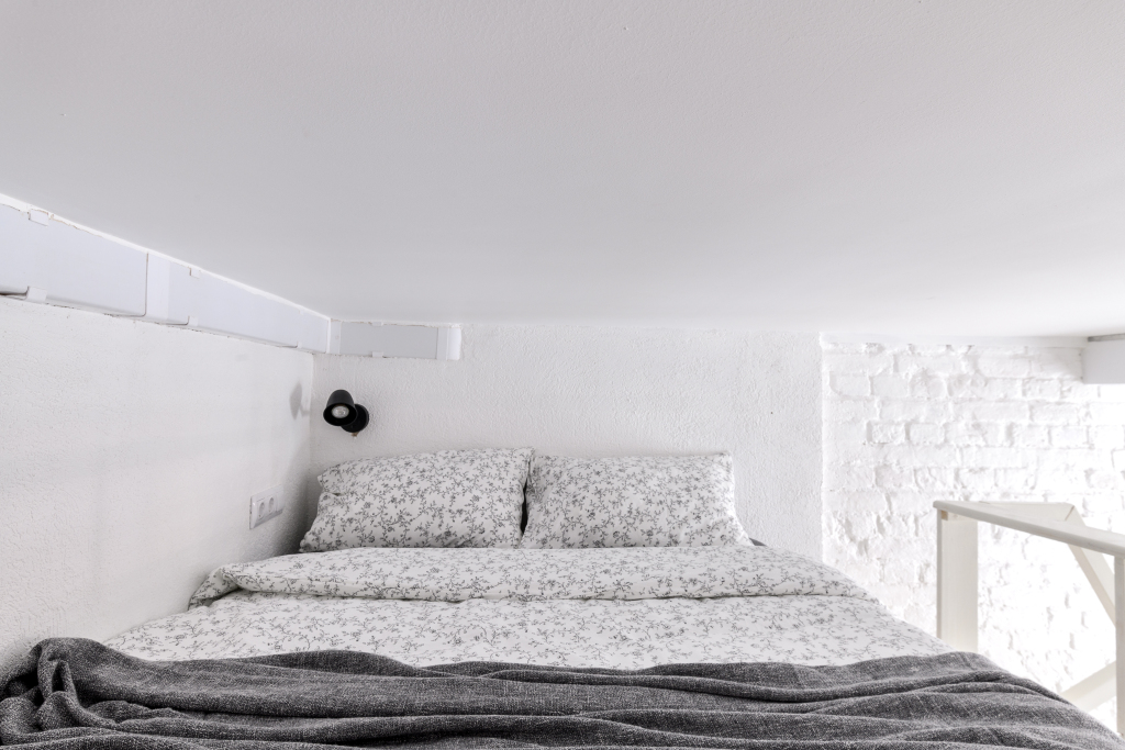 Apartment Dvuhurovnevaya Studiya U Troitskogo Sobora Saint-Pétersbourg