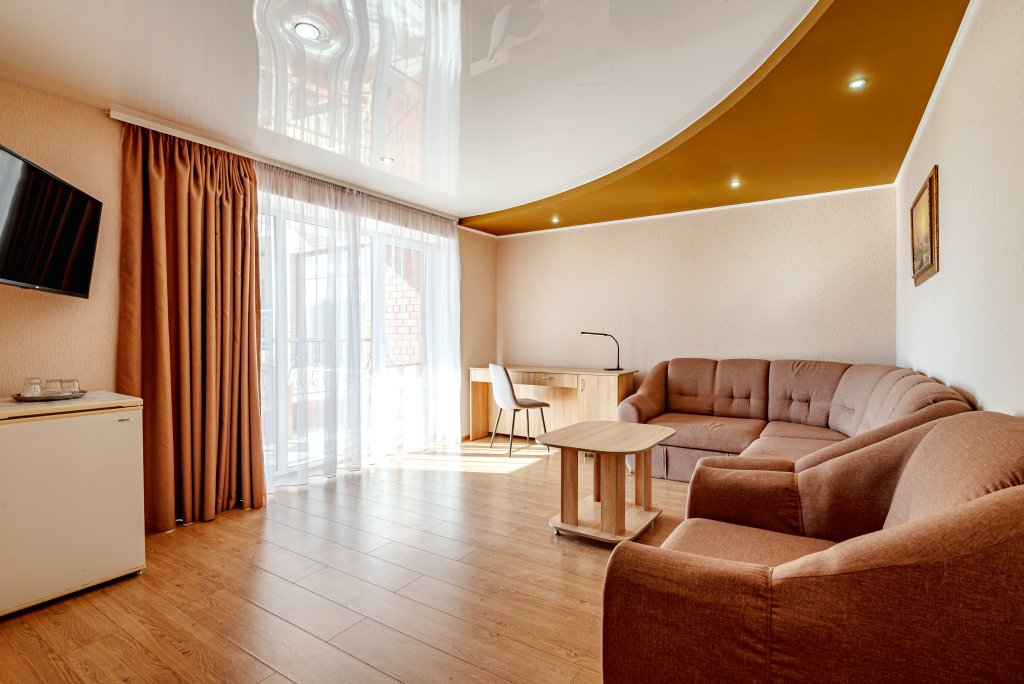 Junior suite 2 camere con balcone e con vista Medved Resort Hotel