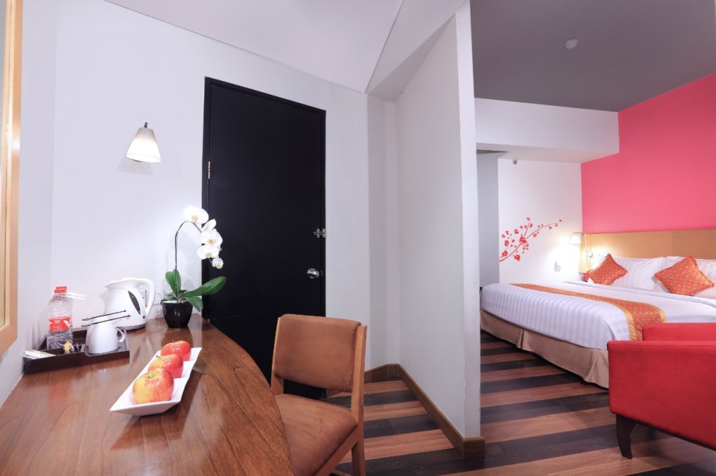 Premier Deluxe Double room ASTON Palembang Hotel & Conference Center