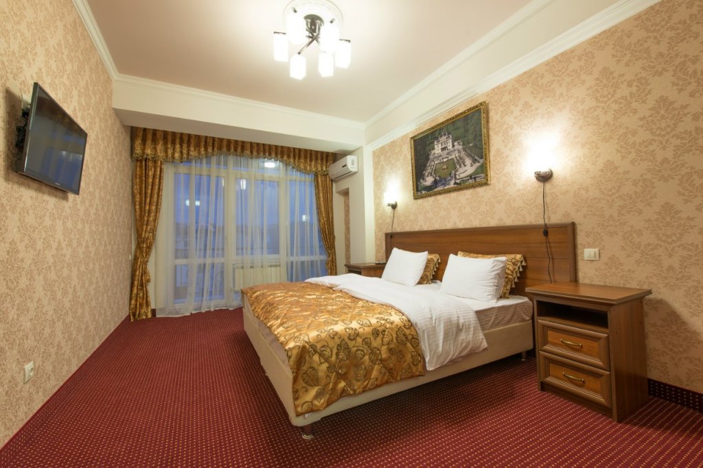 Standard Double room with balcony ANI Guest House