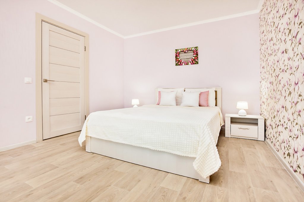 Apartamento con balcón y con vista Pink Panther SUTKI LIFE Apartments