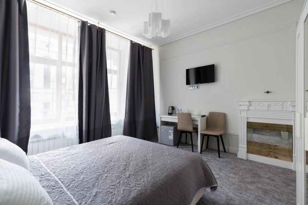 Habitación doble Superior con vista a la ciudad Simple Seasons Nevsky Furnished rooms