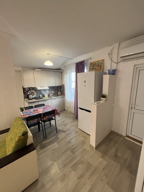 Apartamento 2 dormitorios con balcón y con vista Kurortnyi roman Guest house