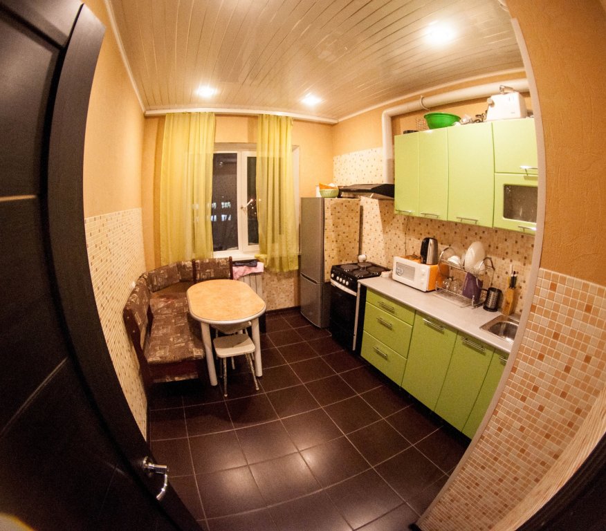 Standard Dreier Zimmer mit Balkon Na Olimpiyskaya 79 Apartments