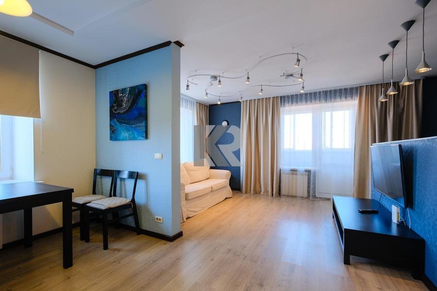 Apartment 2 Schlafzimmer mit Balkon und mit Stadtblick OK! Nikitina 20 #1 Apartments