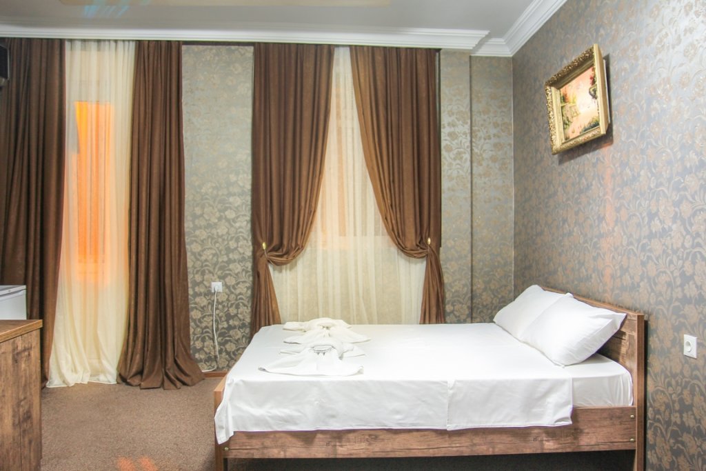 Standard Dreier Zimmer mit Balkon und mit Blick New Palace Shardeni Hotel