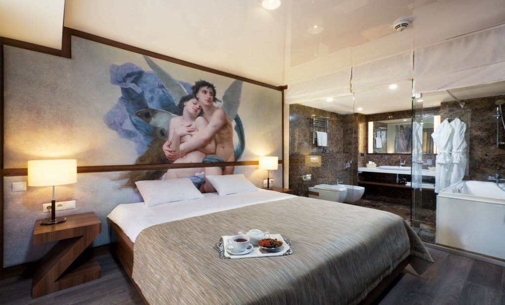 Двухместный люкс Романтик с балконом Гранд Отель «Жемчужина»