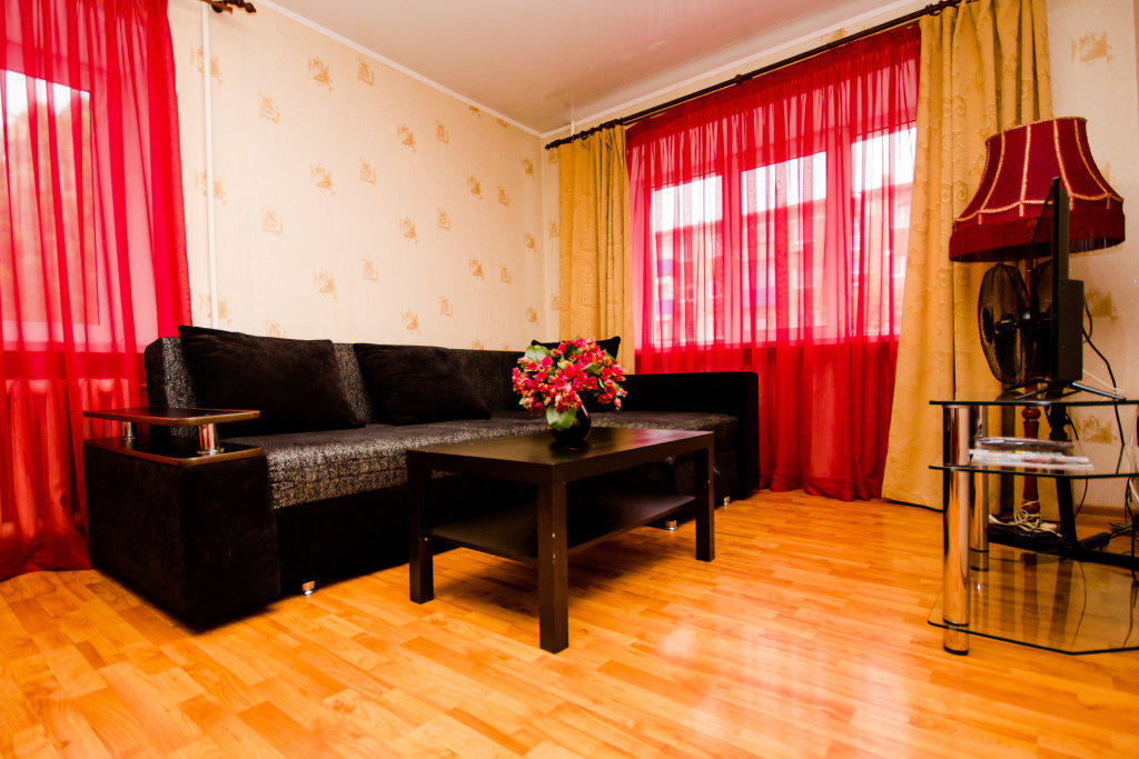 Appartement Kvartirnyij Vopros Na Hudajberdina 126 Apartments
