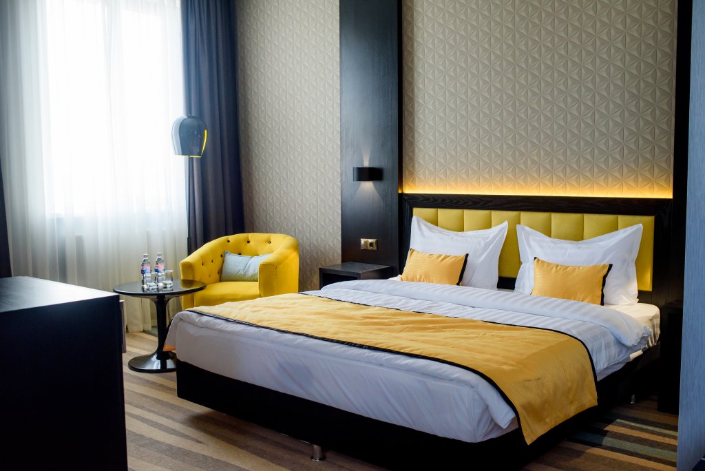 Komfort Doppel Zimmer mit Balkon und mit Stadtblick Grand Spa Hotel Avax