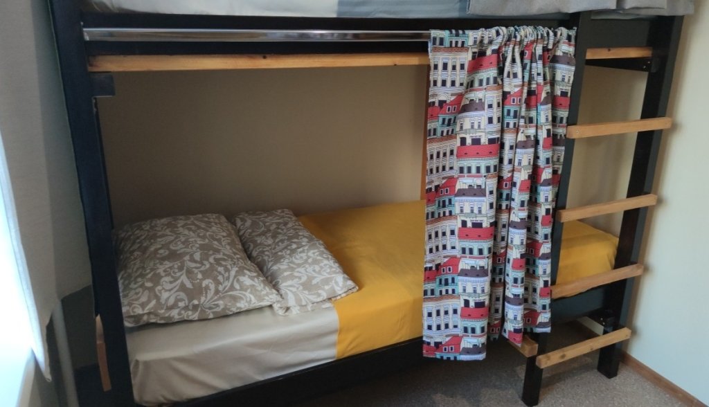 Cama en dormitorio compartido Pukh Hostel