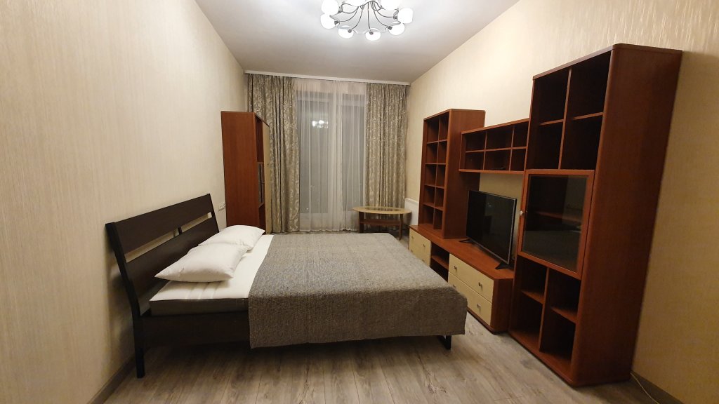 Superior Apartment mit Balkon und mit Blick Na Fermskom Shosse 20kr2 - Tsentr Almazova 5 Min Peshkom Lodging house