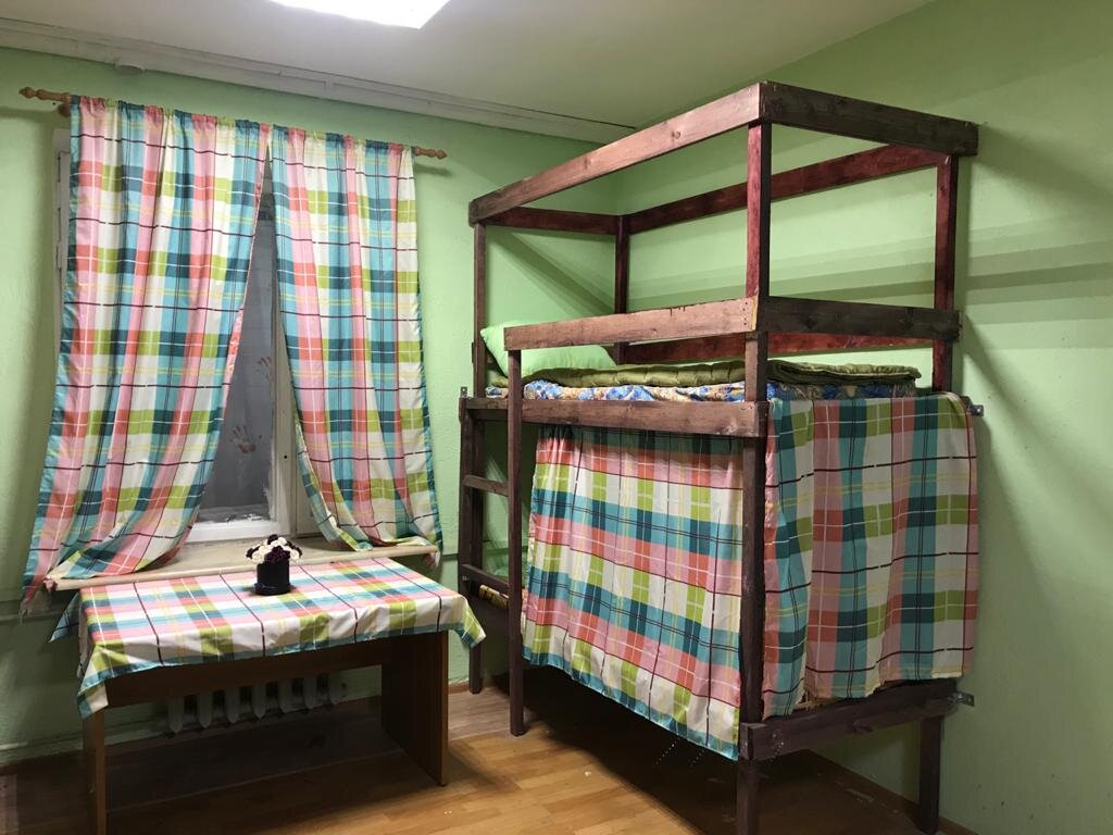 Кровать в общем номере Нафаня