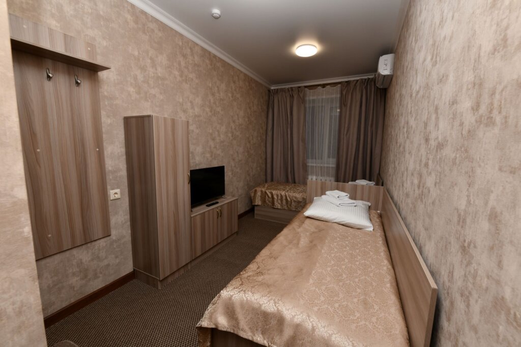 Economy Doppel Zimmer Novozhenovskiy Hotel
