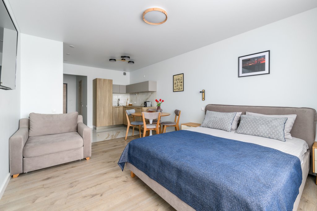 Komfort Apartment mit Balkon und mit Stadtblick NicePlaceSpb na Bol`sheoxtinskom 15/2 Apartments