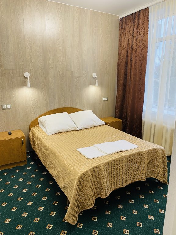Komfort Doppel Zimmer Plyos Hotel