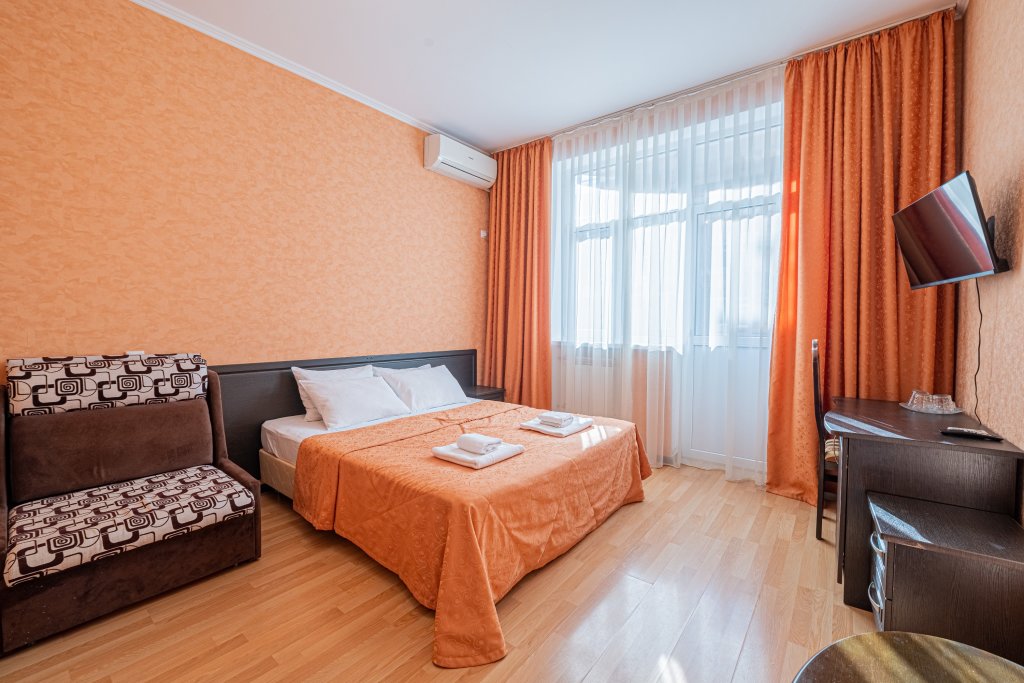 Standard double chambre avec balcon Vozrozhdenie Hotel