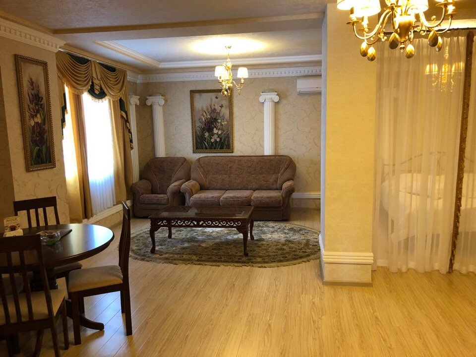 Apartment Hotel Mirazh