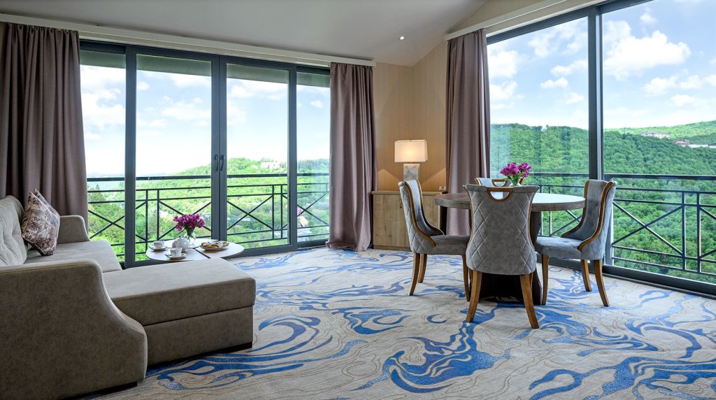 Двухместный люкс с видом на горы Aurora Resort by Stellar Hotels, Tsaghkadzor