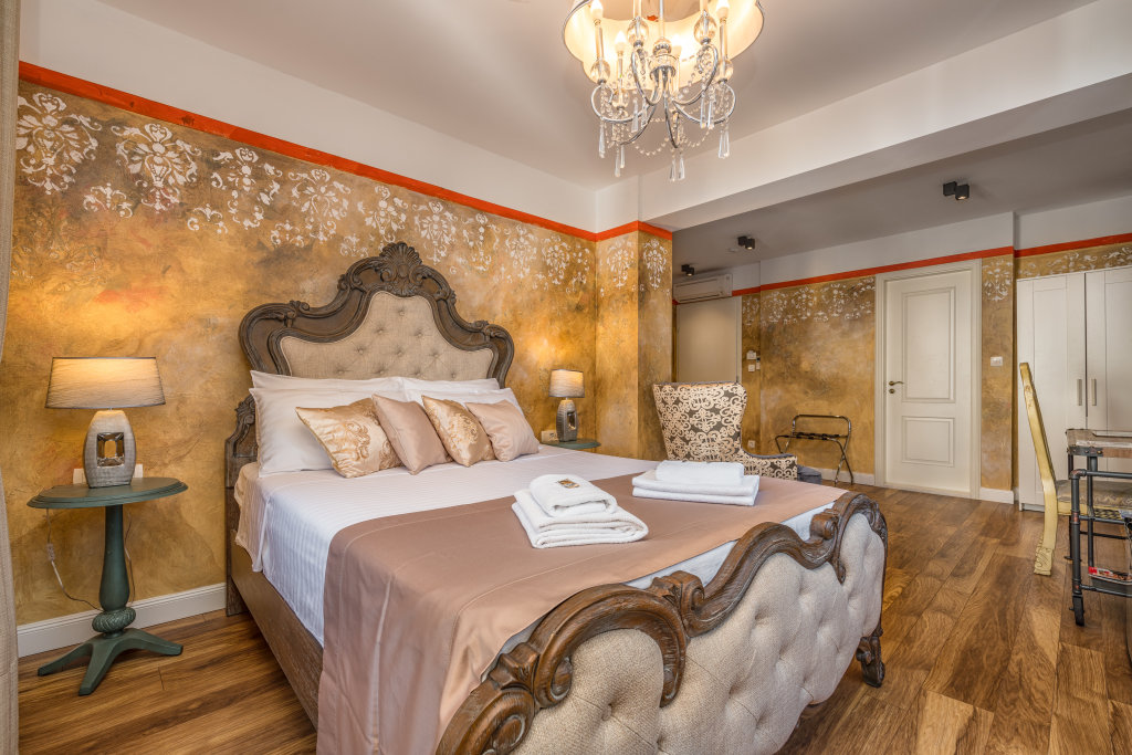 Deluxe Double room with view Plaza Marchi Old Town - MAG Quaint & Elegant Boutique Hotels