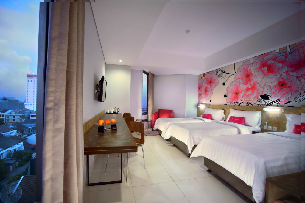 Standard triple chambre favehotel - Pantai Losari Makassar