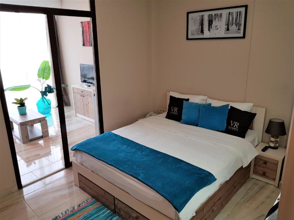 Deluxe Double room with view Apart Villa Residence