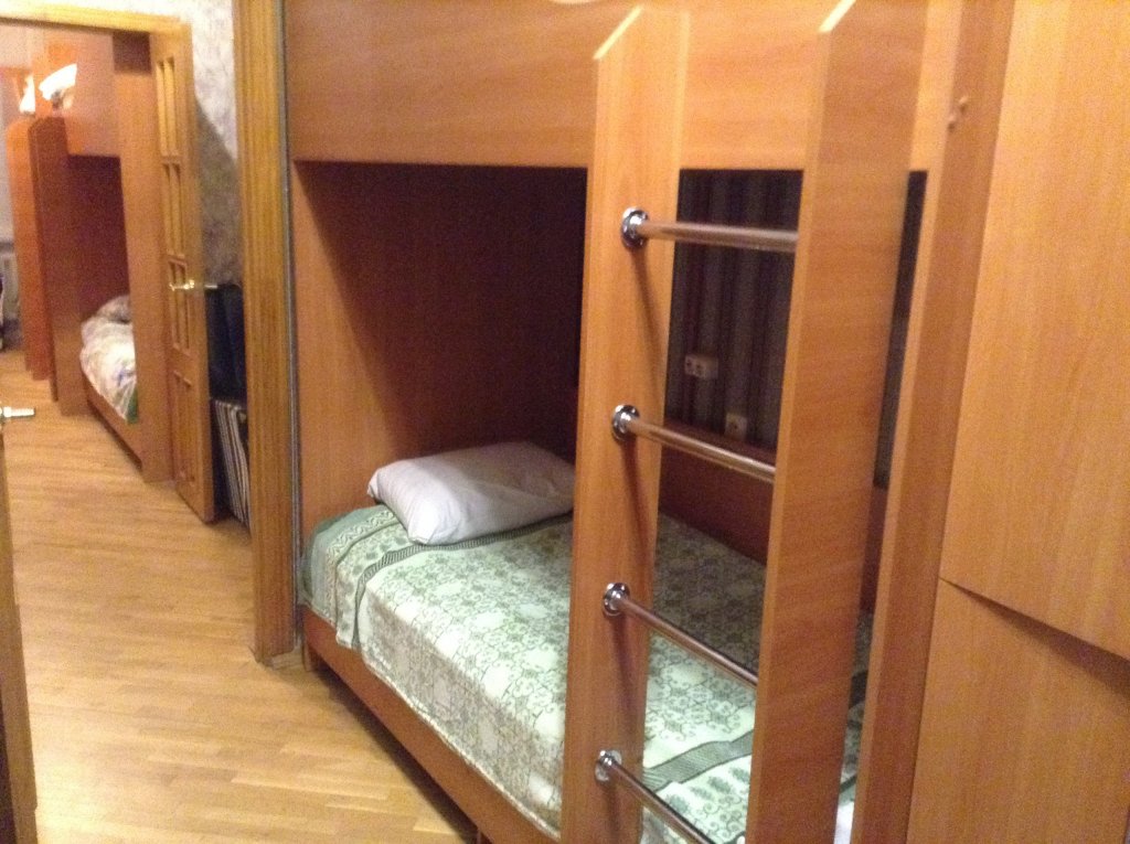 Кровать в общем номере (мужской номер) Hostel GagarinSKY