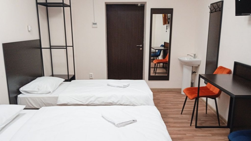 Кровать в общем номере Отель Smart Hotel KDO Уфа