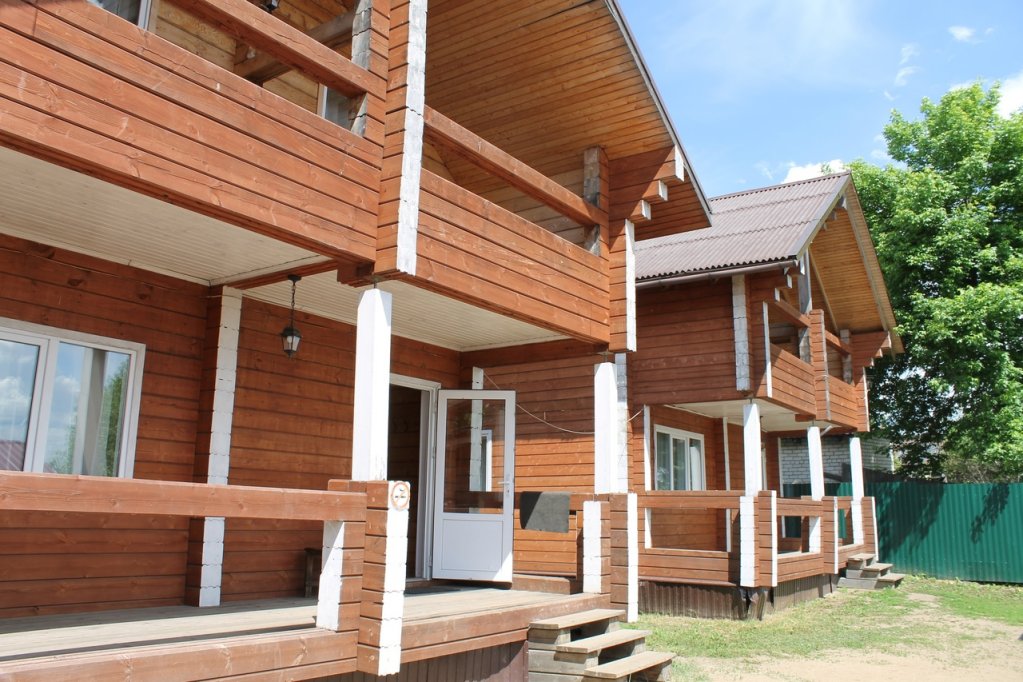 Familie Hütte mit Balkon und mit Seeblick Sportivno-Turistichesky Kompleks Priozerny Hotel