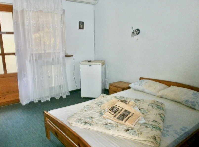 Standard Double room with balcony and with view Gaspra. Solnechny Briz Guest house