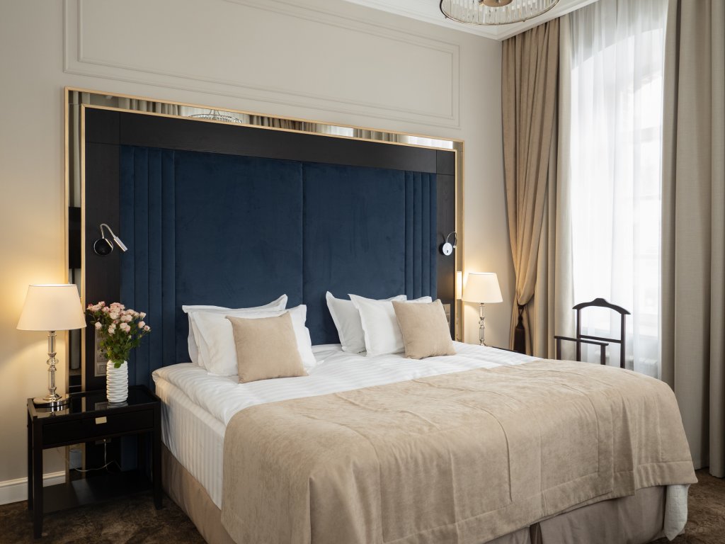 Business Doppel Zimmer mit Stadtblick Pestrikov Hotel