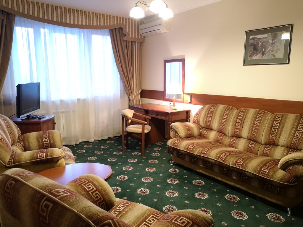 Double suite junior avec balcon et Avec vue Orekhovo Hotel