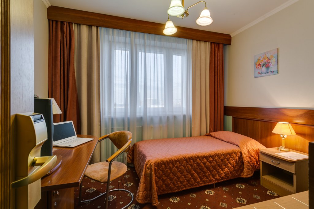 Économie simple chambre Vue sur la ville Orekhovo Hotel