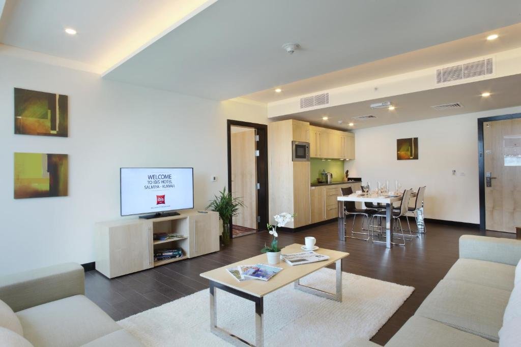 1 Bedroom Apartment with view ibis Kuwait Salmiya