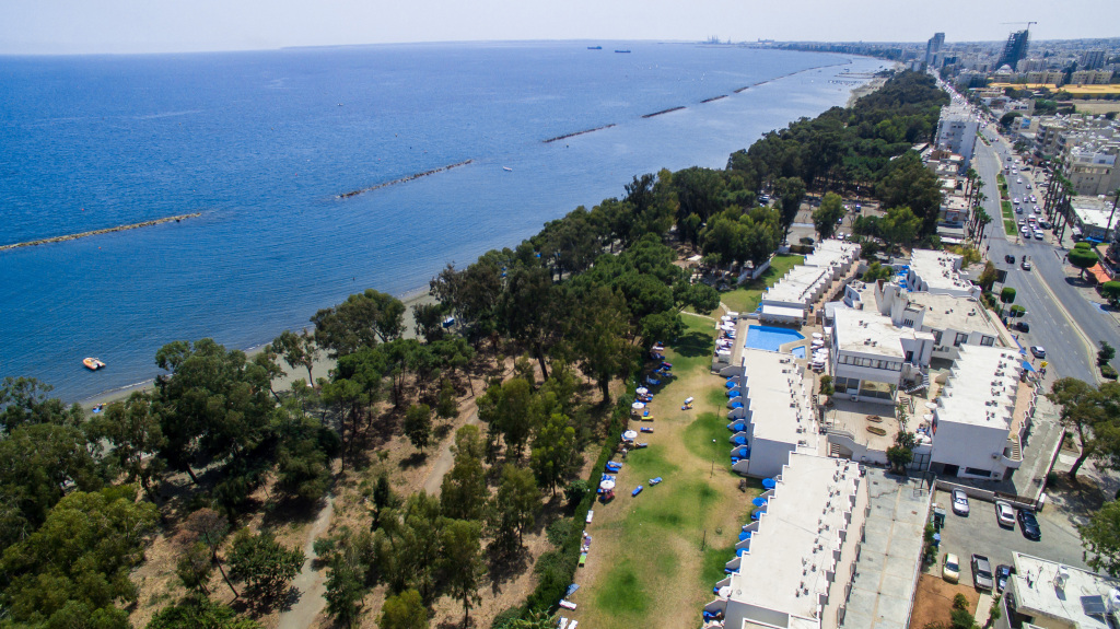 Park beach hotel. Радужный Краснодарский край автокемпинг. Новомихайловский Краснодарский кемпинг Радужный. Кемпинг Радужный, пос. Новомихайловский. Кемпинг Радужный Орленок.