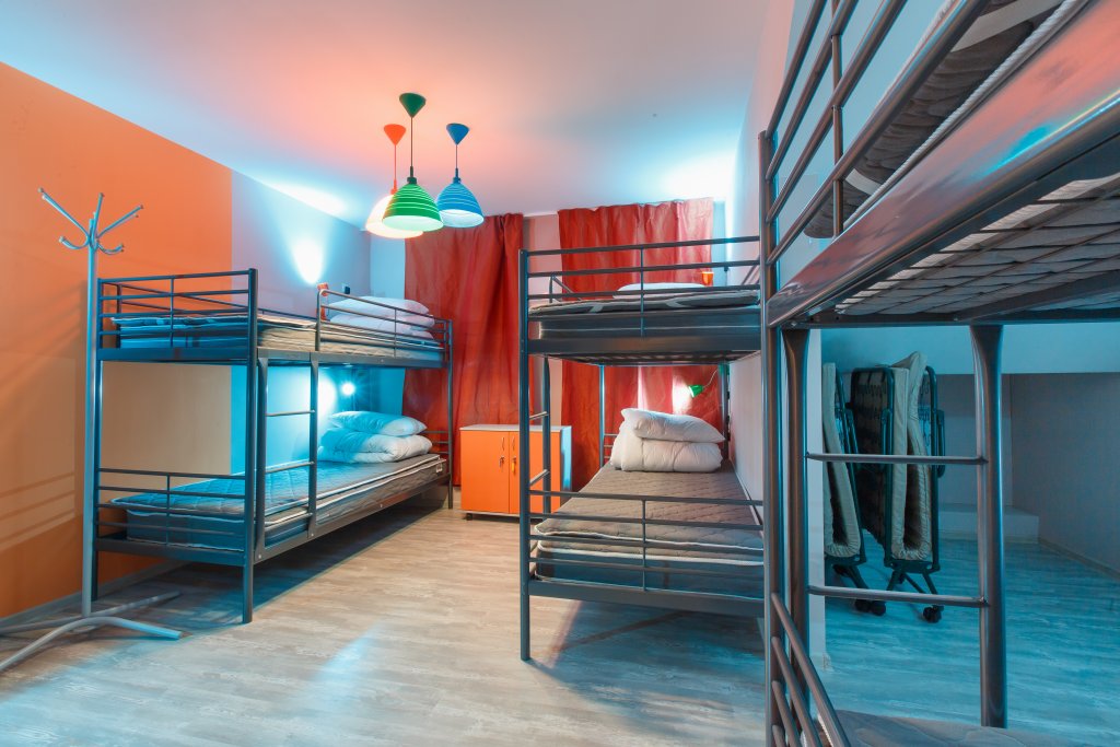 Bed in Dorm (male dorm) Art-hotel Zontik