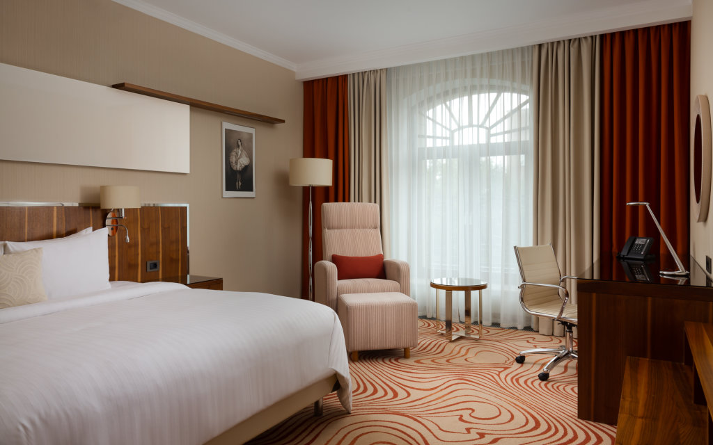 Standard Double room Grand Autograph Hotel (ex. Marriott)