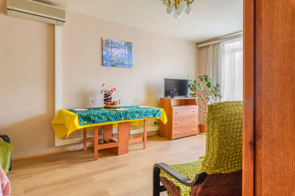 Apartment Sutki Rent Na Novocherkasskoy Apartments