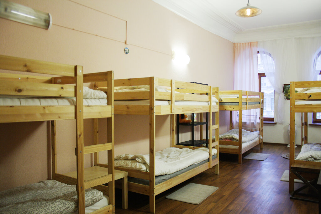 Кровать в общем номере Мини-отель Дольче Вита